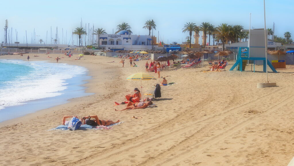 More About Fuengirola S Fantastic Playa Visit Fuengirola